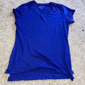 Plan blue shirt